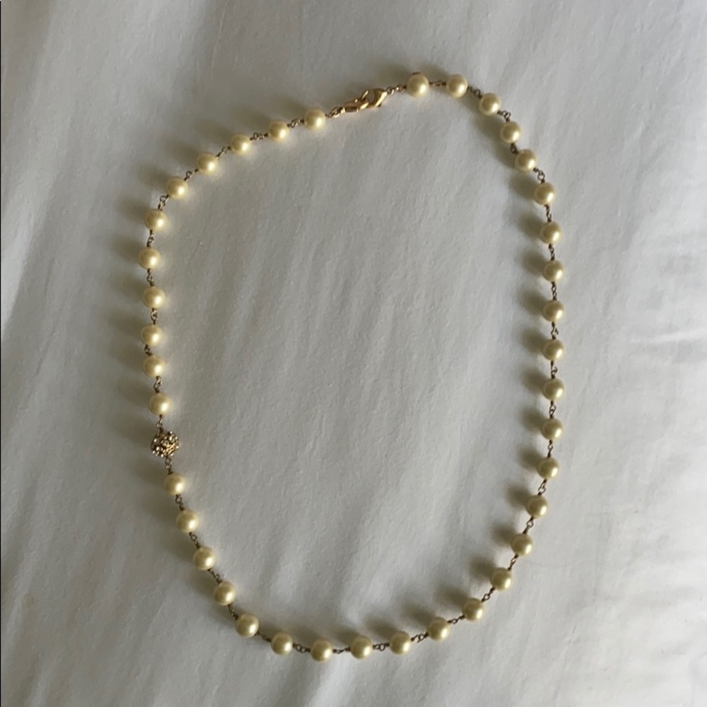 Stella & Dot pearl and gold necklace